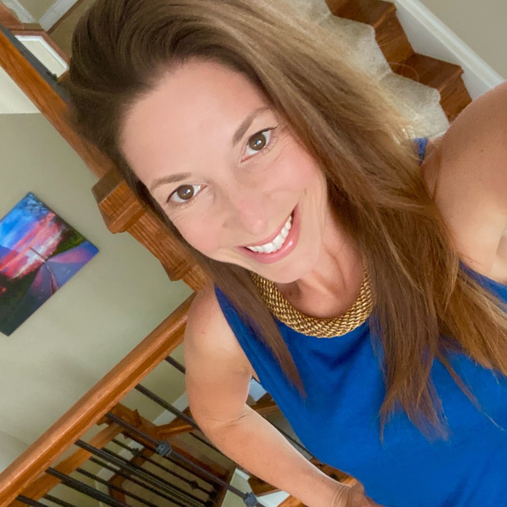 Meet your Posher, Lisa